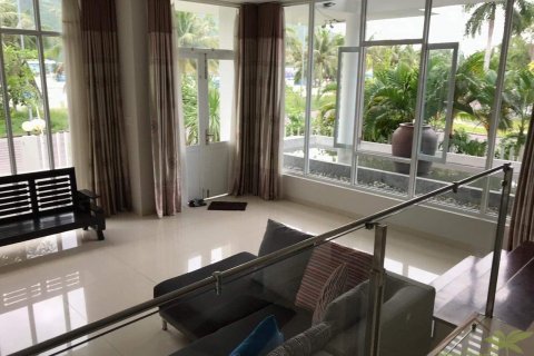4 bedrooms Villa in Nha Trang,  No. 10597 6