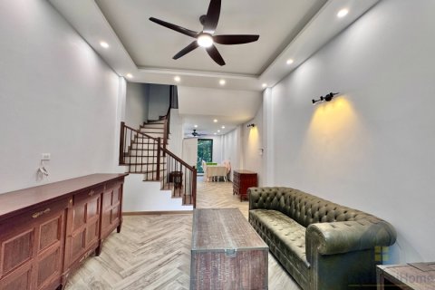 4 bedrooms Villa in Tay Ho, Ha Noi, No. 26353 2