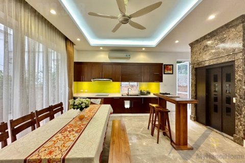 Вилла с 4 спальнями в Лонгбьен, Ханой ,  № 26354 5