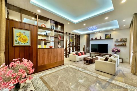 Вилла с 4 спальнями в Лонгбьен, Ханой ,  № 26354 1