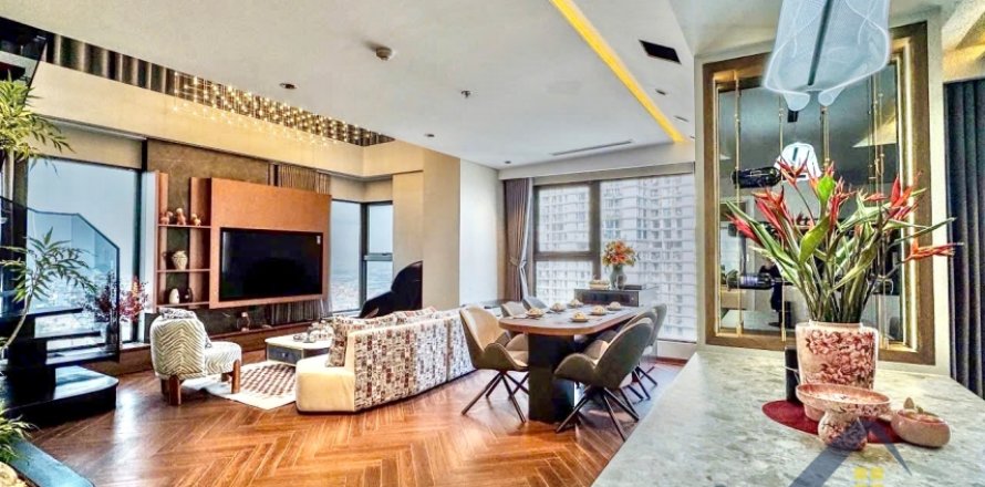 Квартира с 3 спальнями в Ханой ,  № 26349