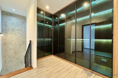 Квартира с 1 спальней в Тэйхо, Ханой ,  № 26864 8