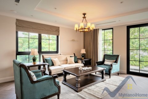 Квартира с 4 спальнями в Тэйхо, Ханой ,  № 26397