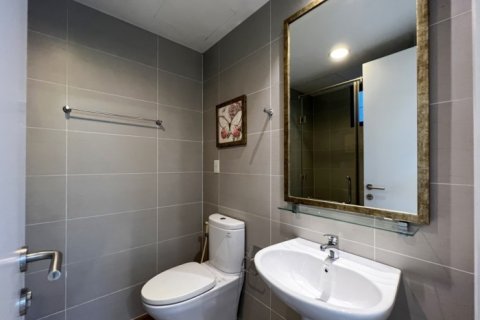 Дуплекс с 3 спальнями в Тхудык, Хошимин ,  № 27050 5