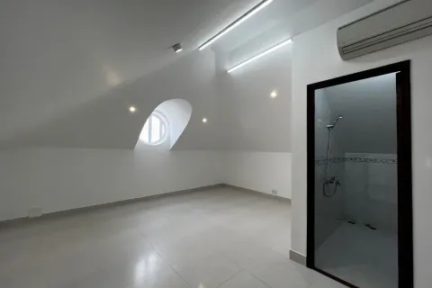 6 bedrooms Villa in Thu Duc, Ho Chi Minh,  No. 27049 12