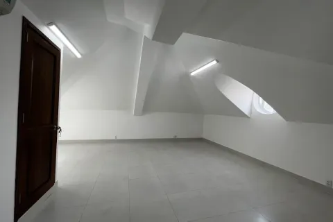 6 bedrooms Villa in Thu Duc, Ho Chi Minh,  No. 27049 11