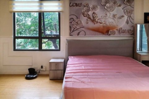 Дуплекс с 4 спальнями в Тхудык, Хошимин ,  № 27583 6