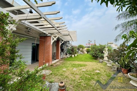 Квартира с 2 спальнями в Тэйхо, Ханой ,  № 20083