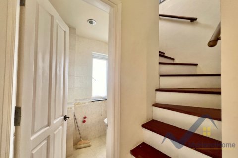 4 bedrooms Apartment in Tay Ho, Ha Noi,  No. 20082 11