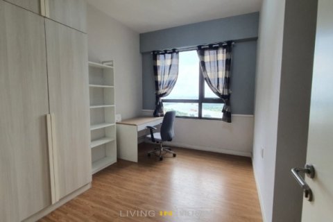 Квартира с 3 спальнями в Тхудык, Хошимин ,  № 27034 2