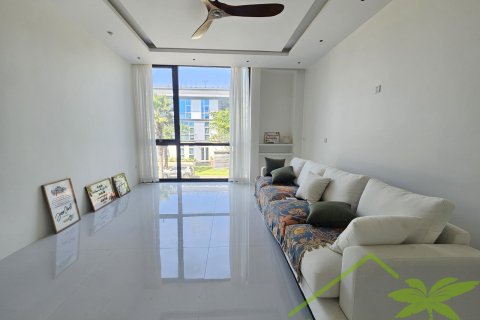 5 bedrooms Villa in Nha Trang, No. 27668 12