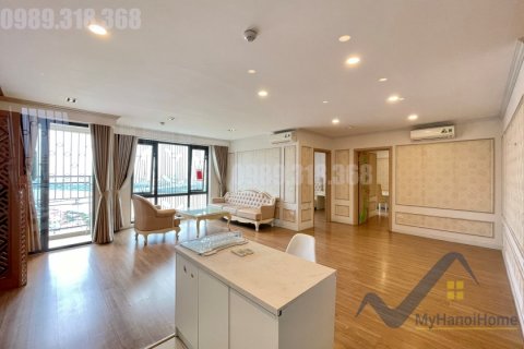 Квартира с 2 спальнями в Лонгбьен, Ханой ,  № 19741