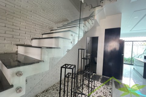 Дом с 3 спальнями в Нячанг,  № 28255 8