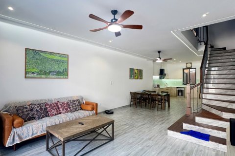 3 bedrooms House in Nha Trang, No. 27677 2
