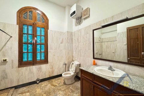 Вилла с 4 спальнями в Тэйхо, Ханой , № 26416 12