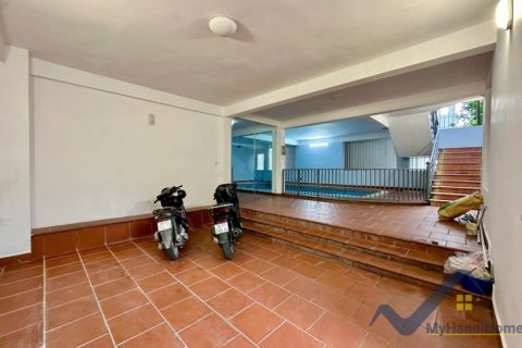 Вилла с 4 спальнями в Тэйхо, Ханой ,  № 26417