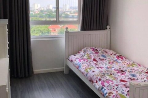 Квартира с 2 спальнями в Тхудык, Хошимин ,  № 27313 4