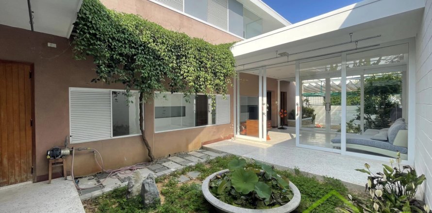 3 bedrooms Villa in Nha Trang,  No. 28242