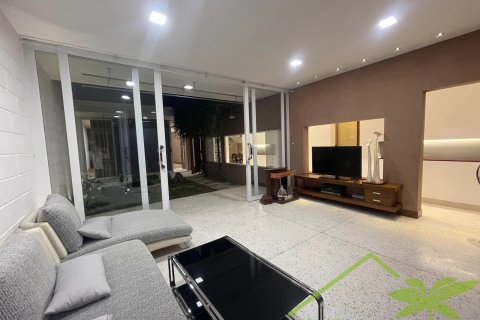 3 bedrooms Villa in Nha Trang,  No. 28242 5
