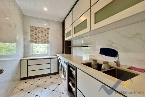 Вилла с 4 спальнями в Лонгбьен, Ханой ,  № 26509 22