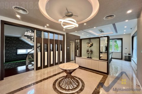 Вилла с 4 спальнями в Лонгбьен, Ханой ,  № 26509 3