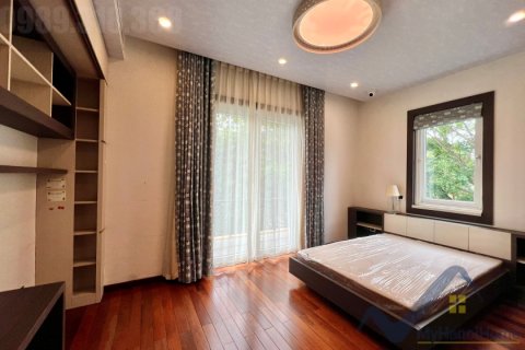 Вилла с 4 спальнями в Лонгбьен, Ханой ,  № 26509 17