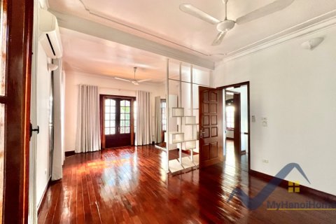 Вилла с 4 спальнями в Тэйхо, Ханой ,  № 26510 16