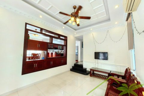 4 bedrooms Villa in Nha Trang, No. 28577 2