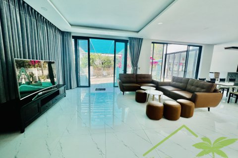 5 bedrooms Villa in Nha Trang, No. 28266 4