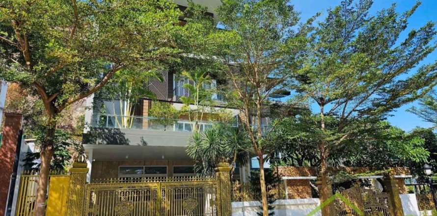 6 bedrooms Villa in Nha Trang, No. 28111