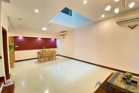 5 bedrooms Villa in Tay Ho, Ha Noi,  No. 19955 2