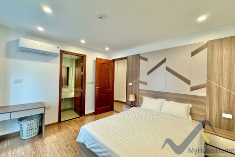 Квартира с 3 спальнями в Тэйхо, Ханой , № 26442 15