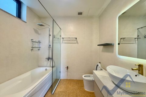 Квартира с 3 спальнями в Тэйхо, Ханой , № 26439 12