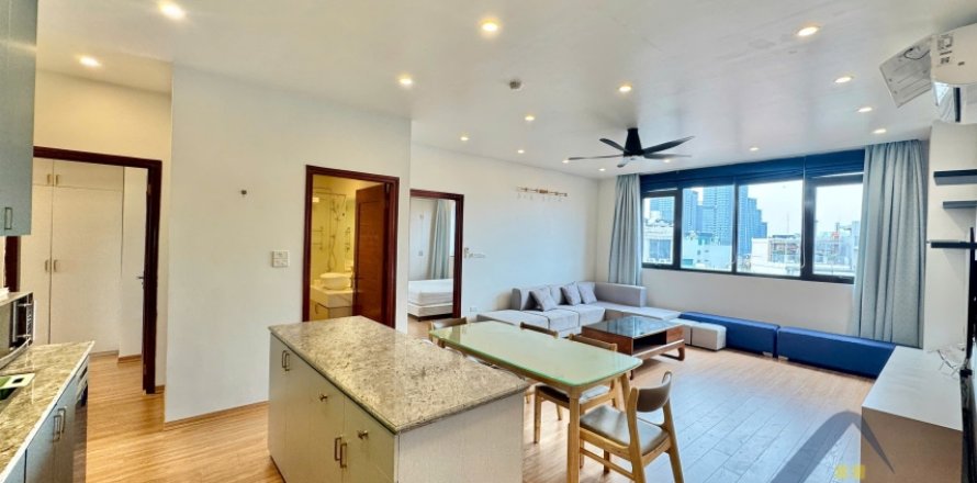 Квартира с 3 спальнями в Тэйхо, Ханой , № 26439