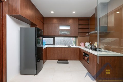 Квартира с 2 спальнями в Тэйхо, Ханой , № 26444 5