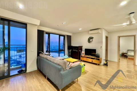 Квартира с 3 спальнями в Лонгбьен, Ханой ,  № 20065