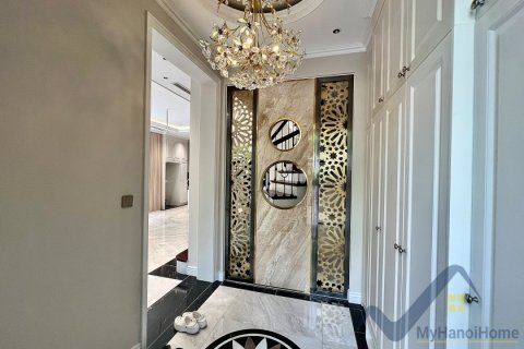 Вилла с 4 спальнями в Тэйхо, Ханой ,  № 26541