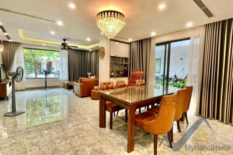 Вилла с 4 спальнями в Ханой ,  № 26460