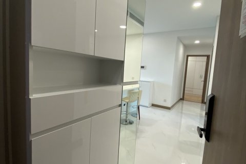 Кондоминиум  с 2 спальнями в Биньтхань, Хошимин ,  № 25843 9