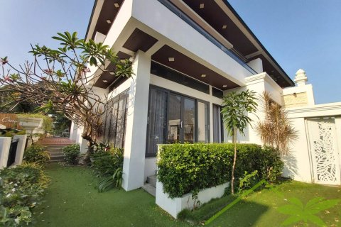 3 bedrooms Villa in Nha Trang, No. 28487 4
