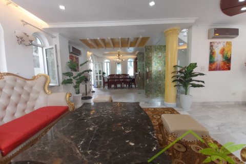 4 bedrooms Villa in Nha Trang, No. 28485 10