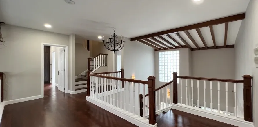 5 bedrooms House in Thu Duc, Ho Chi Minh, No. 27105
