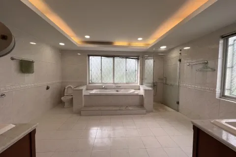 5 bedrooms House in Thu Duc, Ho Chi Minh, No. 27105 12