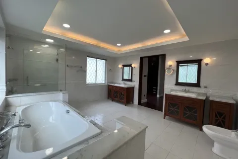 5 bedrooms House in Thu Duc, Ho Chi Minh, No. 27105 13