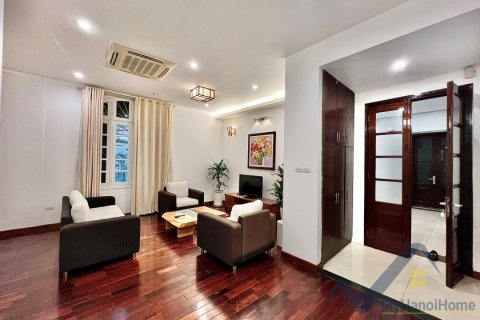 Квартира с 2 спальнями в Тэйхо, Ханой ,  № 26529