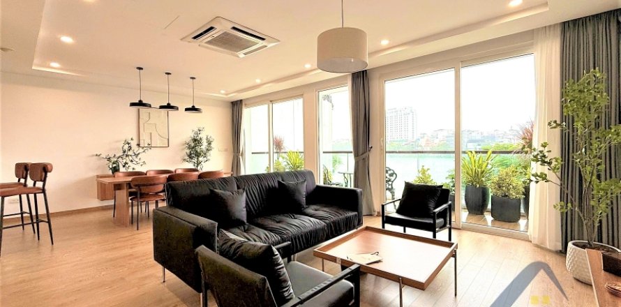 Квартира с 3 спальнями в Тэйхо, Ханой , № 26372