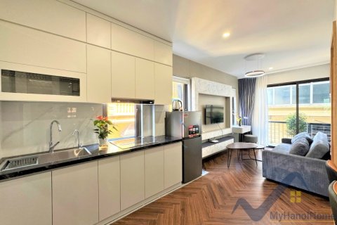 Квартира с 1 спальней в Лонгбьен, Ханой , № 26375 2