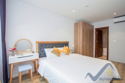 Квартира с 2 спальнями в Тэйхо, Ханой ,  № 26608 15