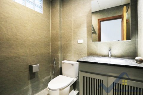 Квартира с 2 спальнями в Тэйхо, Ханой ,  № 26609 15