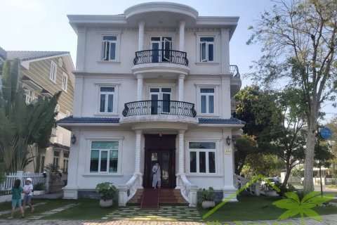4 bedrooms Villa in Nha Trang,  No. 28482